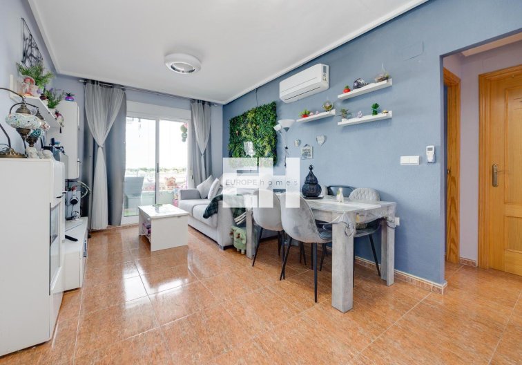Segunda mano - Apartamento  - Torrevieja - Centro