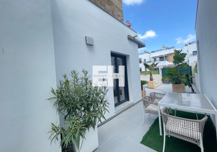 Segunda mano - villa - Benijofar - Costa Blanca