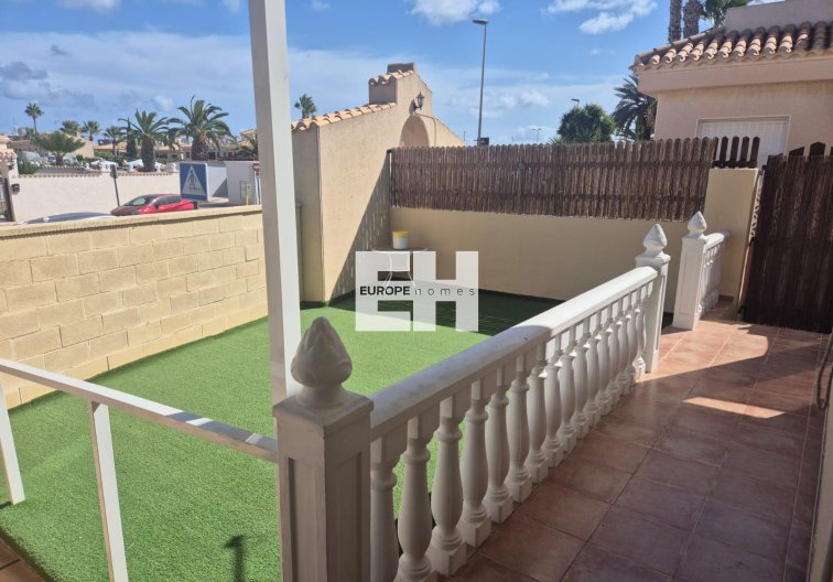 Resale - Semi Detached - Orihuela Costa - Playa Flamenca
