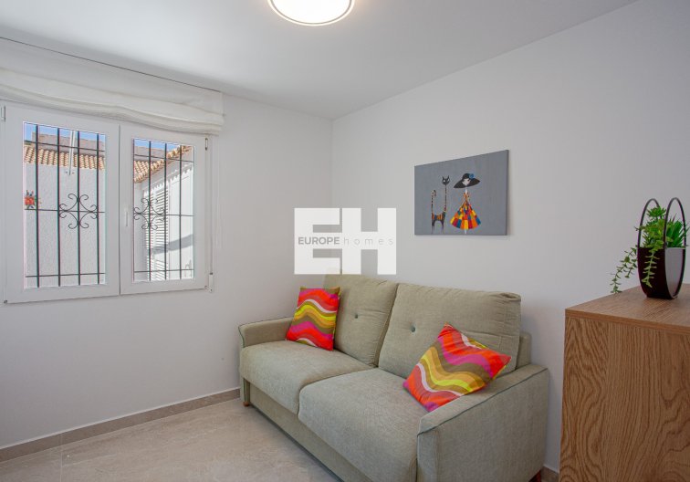 Segunda mano - villa - Pilar de la Horadada - Costa Blanca