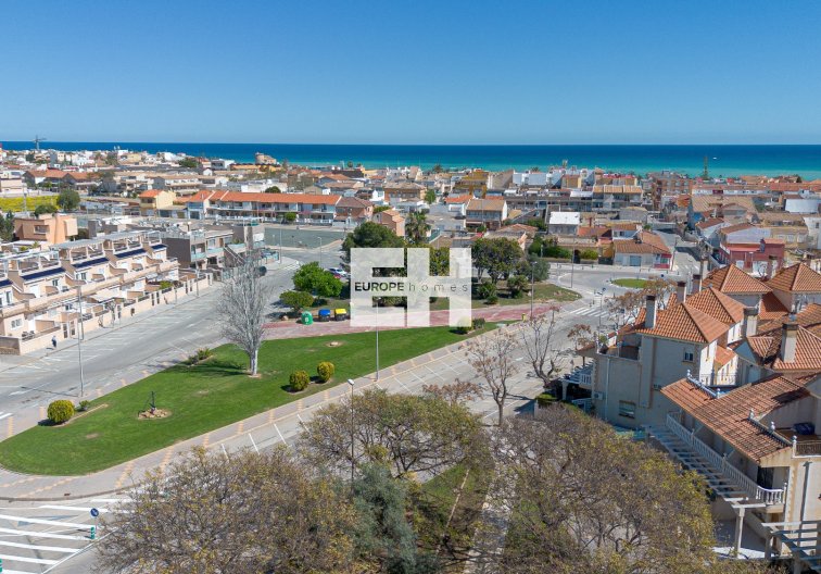 Segunda mano - villa - Pilar de la Horadada - Costa Blanca
