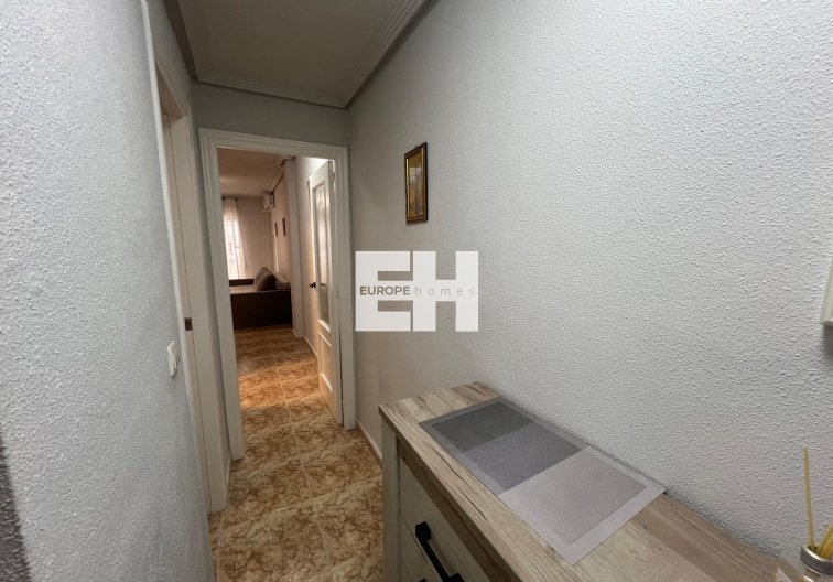 Segunda mano - Apartamento  - Torrevieja - Centro