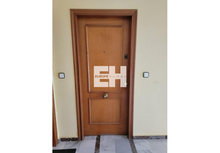 Segunda mano - Apartamento  - Torrevieja - Centro