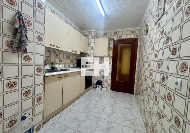 Resale - Apartment - Torrevieja
