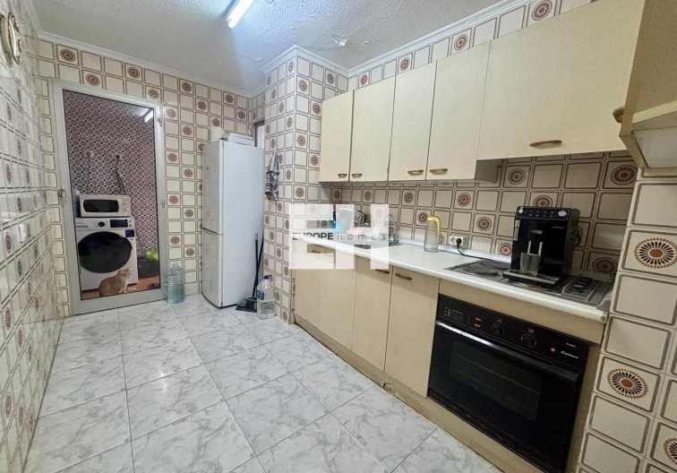 Resale - Apartment - Torrevieja