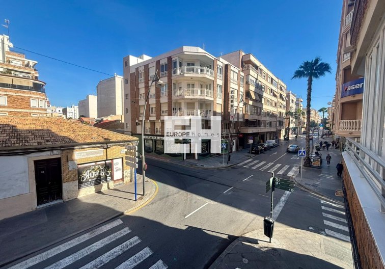 Resale - Apartment - Torrevieja