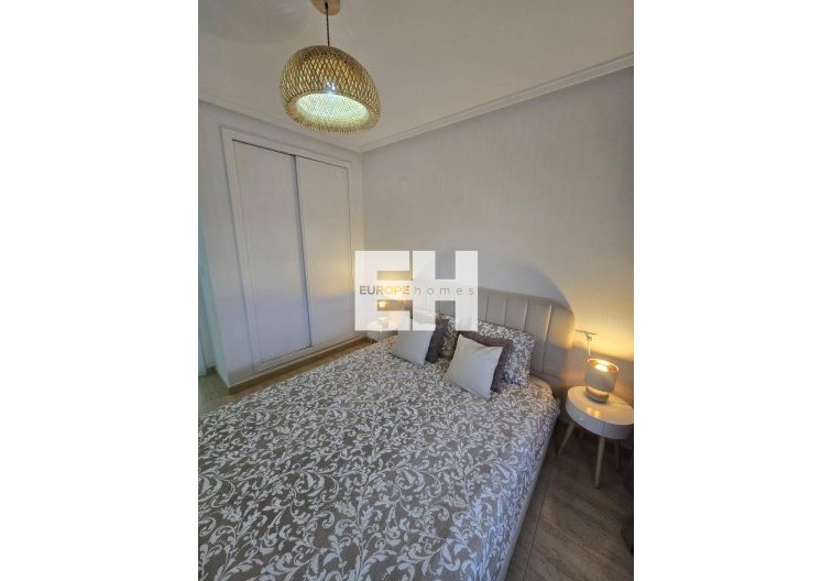 Segunda mano - Apartamento  - Torrevieja - Torreblanca