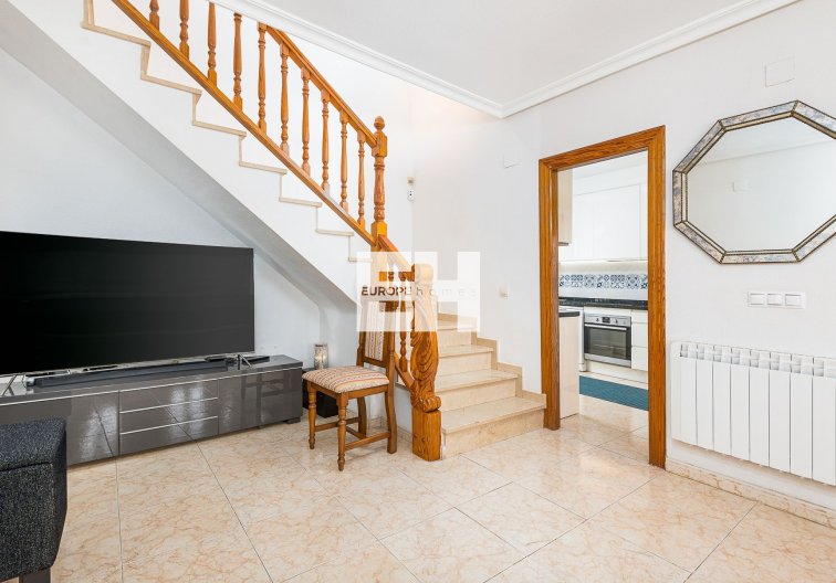 Segunda mano - villa - Torrevieja - Costa Blanca