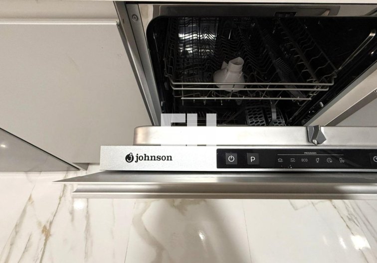 Segunda mano - Apartamento  - Torrevieja - Parque De Las Naciones