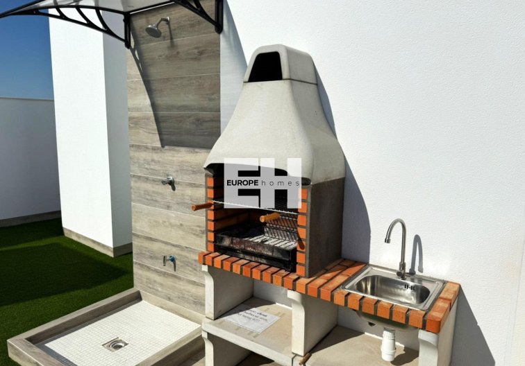 Segunda mano - Apartamento  - Torrevieja - Parque De Las Naciones