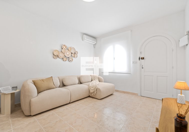 Segunda mano - town house - Playa Flamenca - Costa Blanca