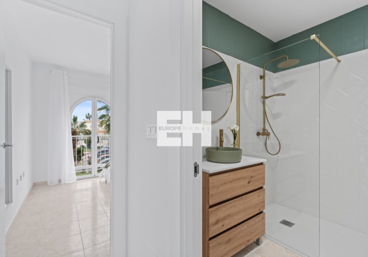 Segunda mano - town house - Playa Flamenca - Costa Blanca