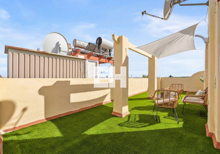 Segunda mano - town house - Playa Flamenca - Costa Blanca