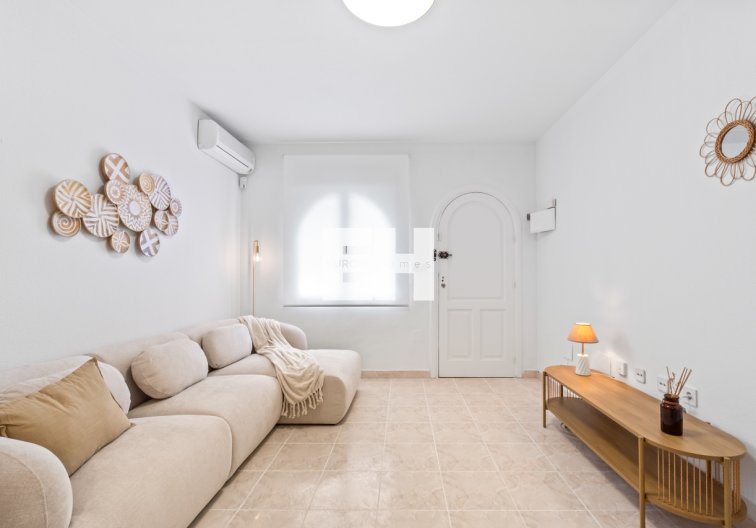 Segunda mano - town house - La Florida - Inland