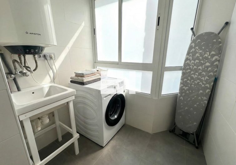 Segunda mano - Apartamento  - Torrevieja - Playa del Cura