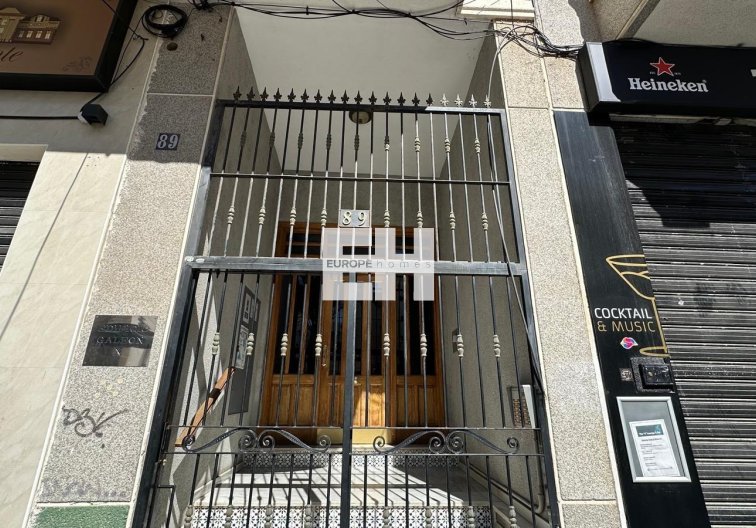 Segunda mano - Apartamento  - Torrevieja - Centro