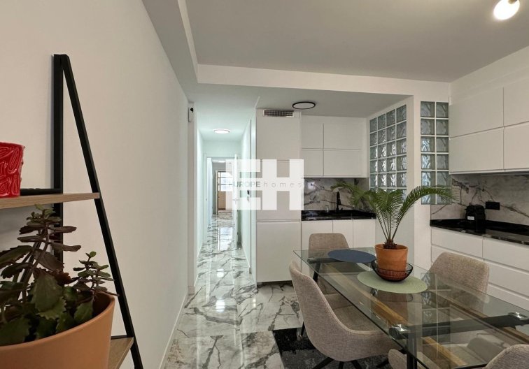 Segunda mano - Apartamento  - Torrevieja - Playa del Cura