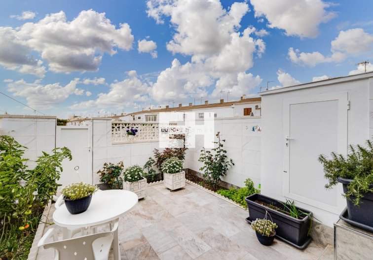 Segunda mano - town house - Torrevieja - Calas Blanca