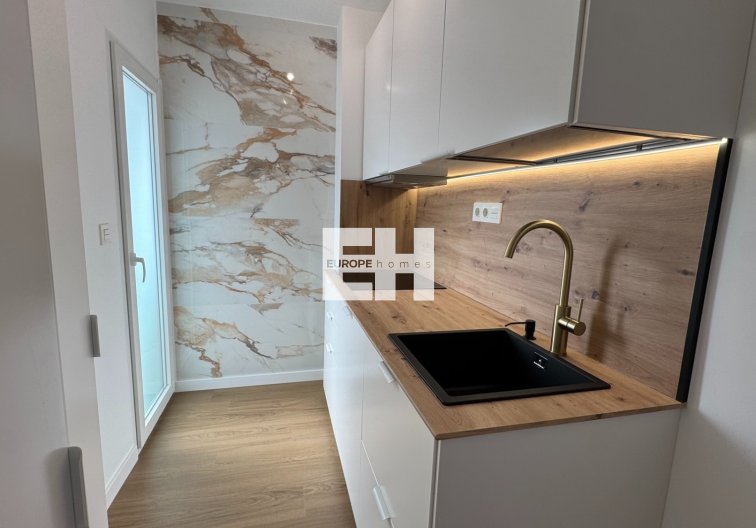 Segunda mano - Apartamento  - Torrevieja - Costa Blanca