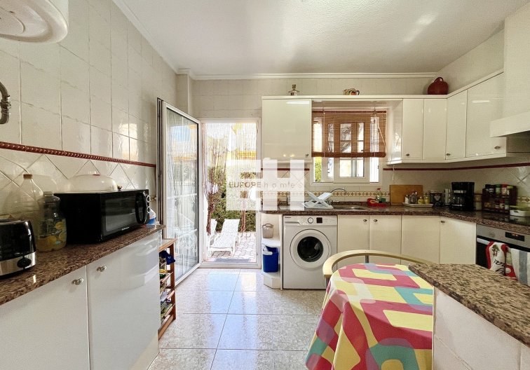 Segunda mano - Apartamento  - Playa Flamenca - Costa Blanca