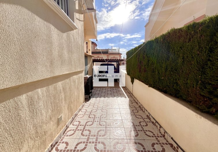 Segunda mano - Apartamento  - Playa Flamenca - Costa Blanca