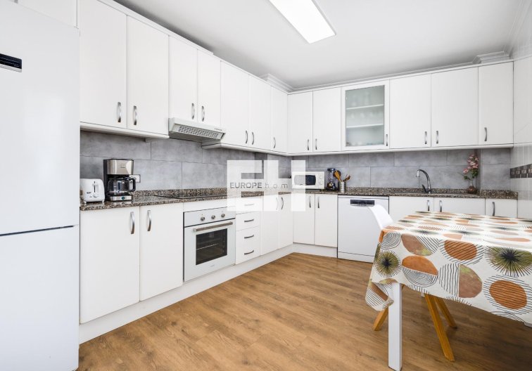 Segunda mano - Apartamento  - Torrevieja - Centro