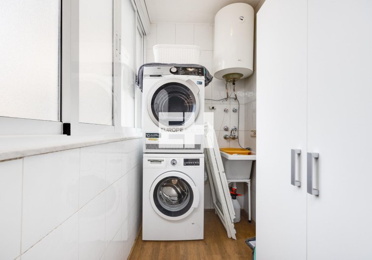 Segunda mano - Apartamento  - Torrevieja - Centro