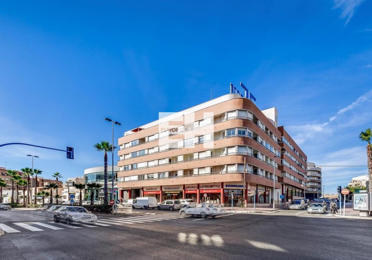 Segunda mano - Apartamento  - Torrevieja - Centro
