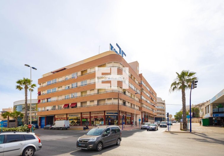 Segunda mano - Apartamento  - Torrevieja - Centro