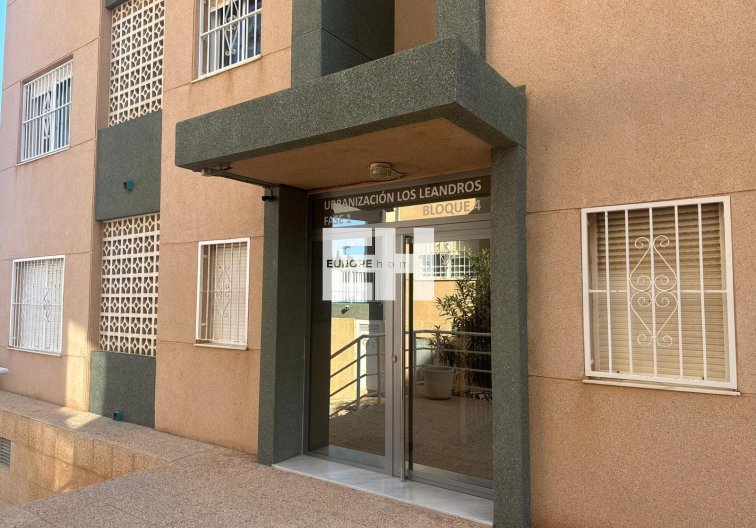 Segunda mano - Apartamento  - Torrevieja - Costa Blanca