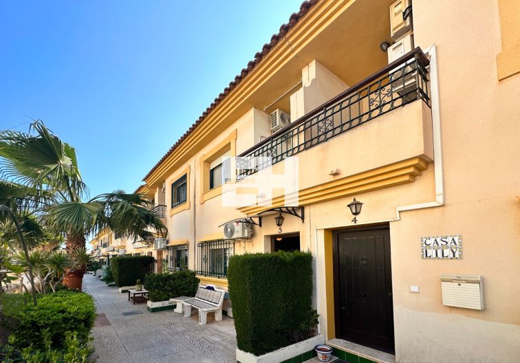 Segunda mano - town house - Orihuela Costa - Costa Blanca