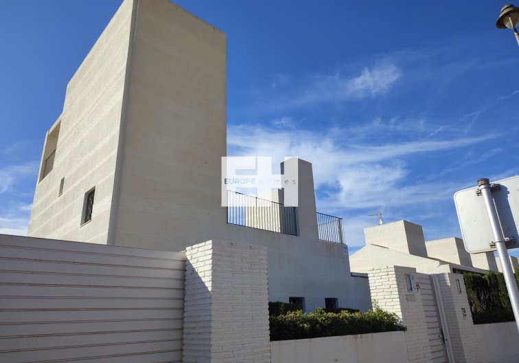 Segunda mano - villa - Peraleja Golf - Inland