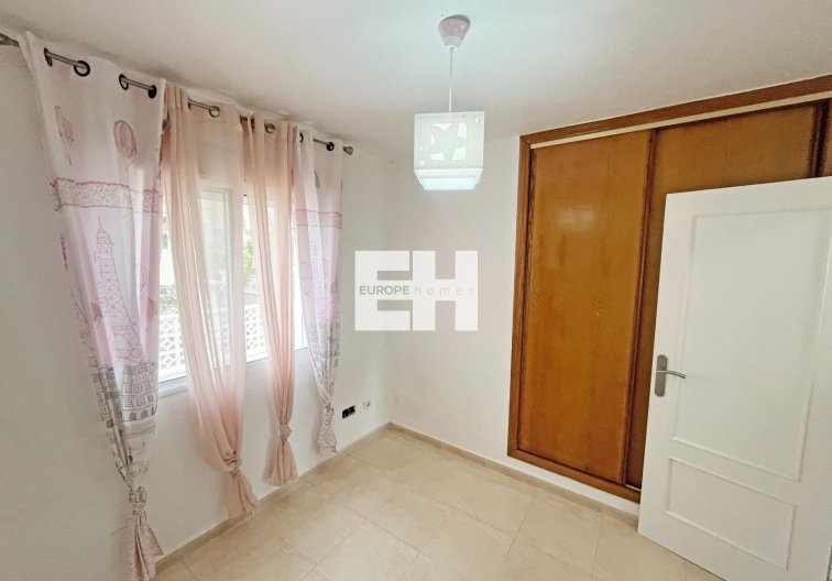 Segunda mano - Duplex - San Miguel de Salinas - Las Filipinas