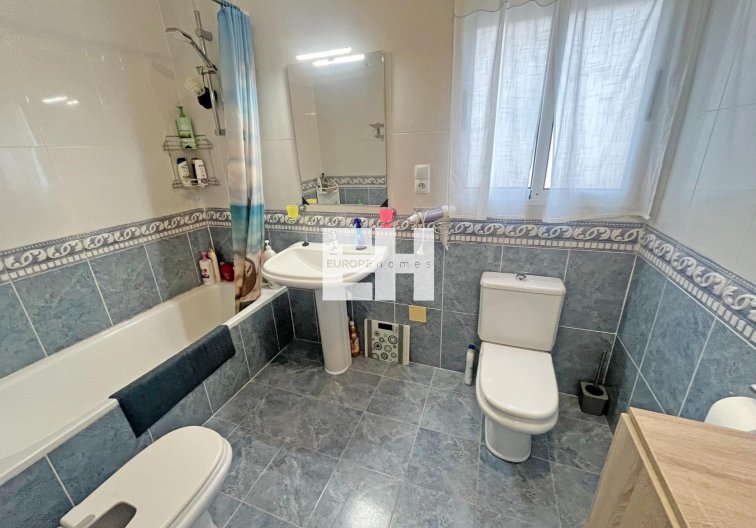 Segunda mano - Duplex - San Miguel de Salinas - Las Filipinas