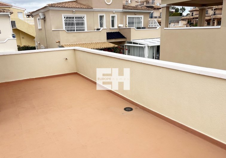 Segunda mano - Duplex - San Miguel de Salinas - Las Filipinas