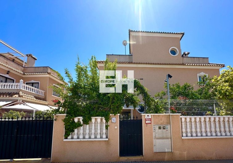 Segunda mano - villa - Orihuela Costa - La Regia