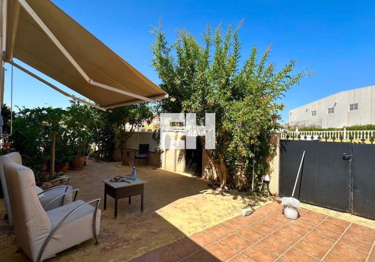 Segunda mano - villa - Orihuela Costa - La Regia