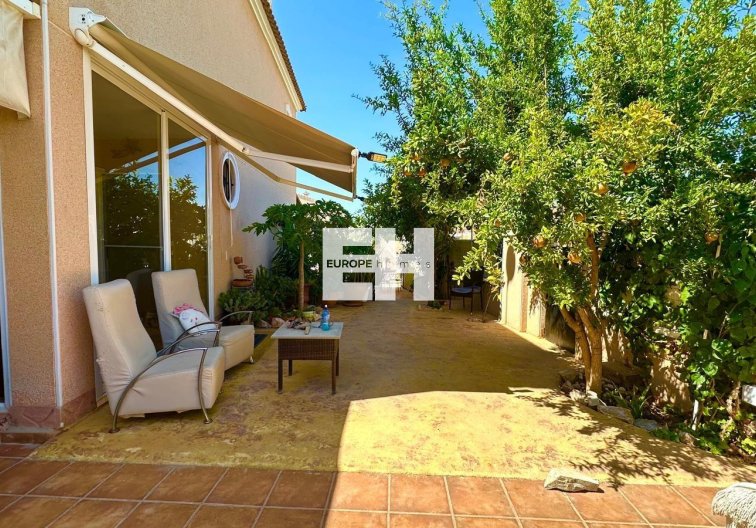 Segunda mano - villa - Orihuela Costa - La Regia