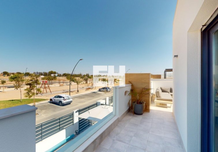 Segunda mano - villa - Roldan - Inland