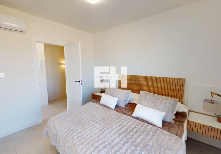 Segunda mano - villa - Roldan - Inland