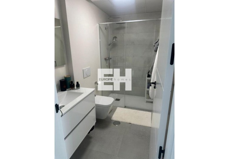 Segunda mano - villa - Roldan - Inland