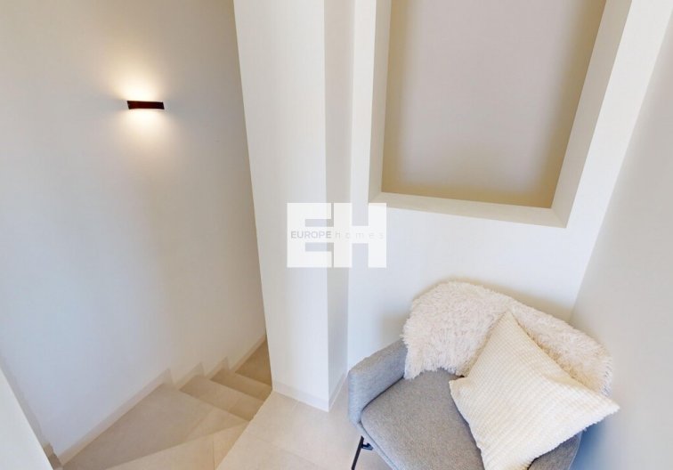 Segunda mano - villa - Roldan - Inland