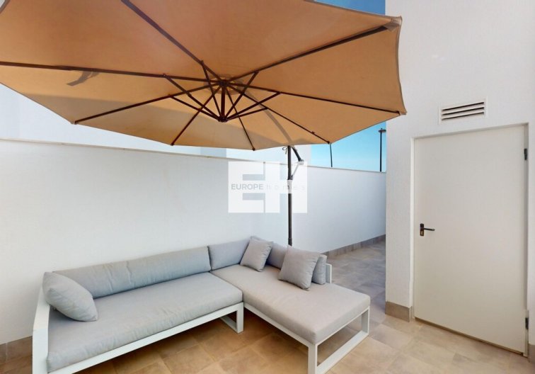 Segunda mano - villa - Roldan - Inland