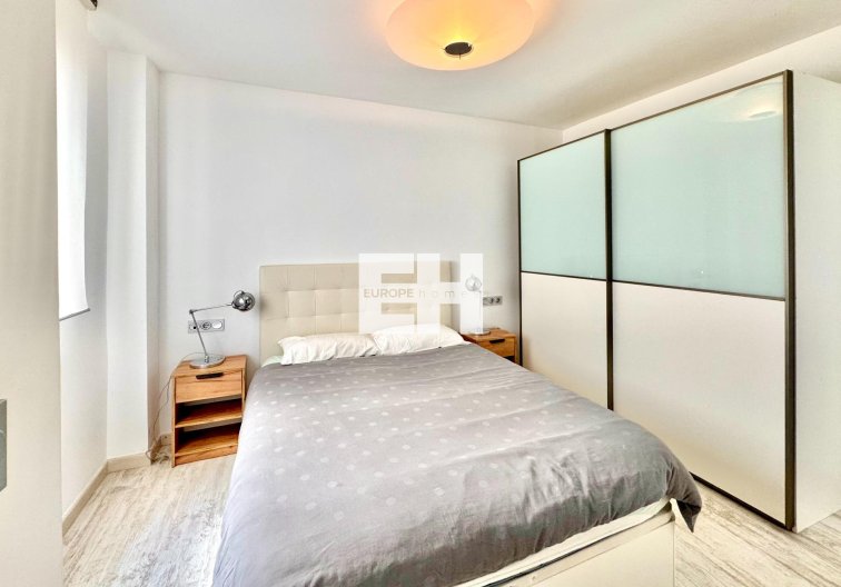 Segunda mano - Apartamento  - Torrevieja - Estacion De Autobuses