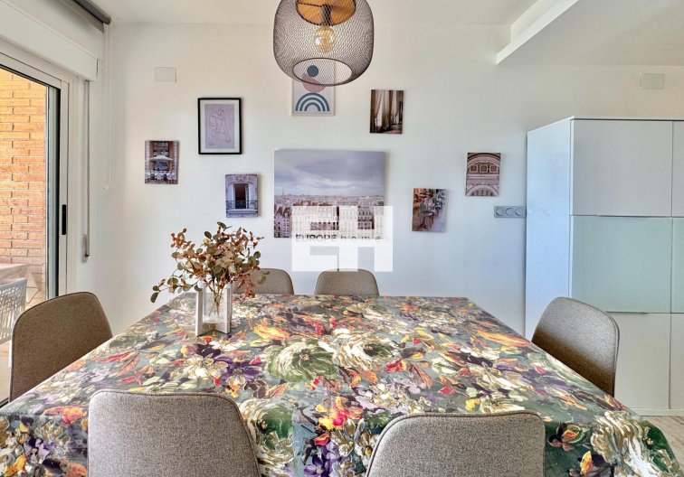 Segunda mano - Apartamento  - Torrevieja - Estacion De Autobuses