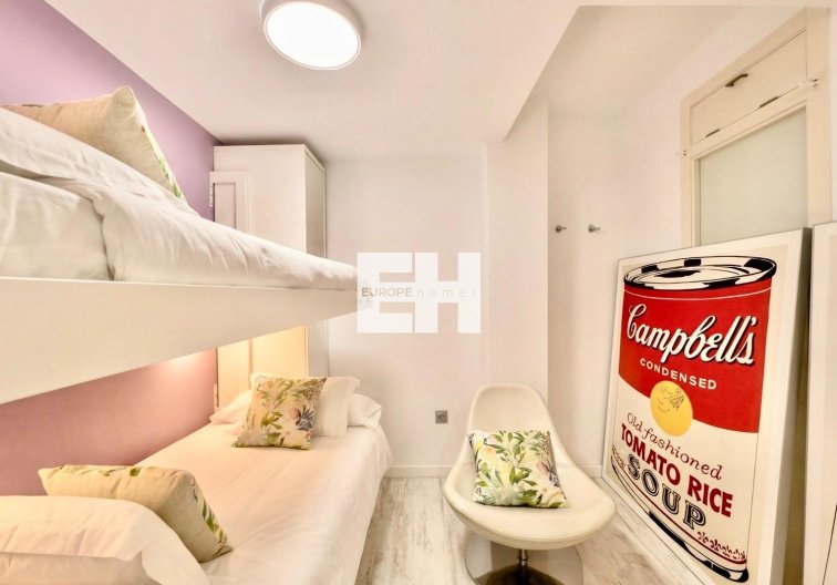 Segunda mano - Apartamento  - Torrevieja - Estacion De Autobuses