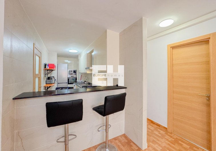 Segunda mano - Apartamento  - Torrevieja - La Mata Pueblo