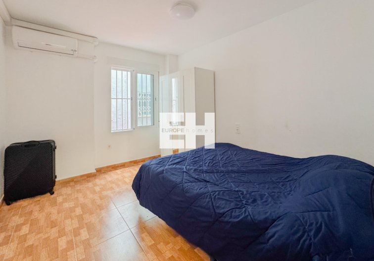 Segunda mano - Apartamento  - Torrevieja - La Mata Pueblo