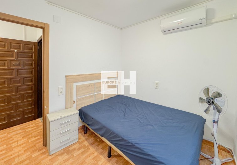 Segunda mano - Apartamento  - Torrevieja - La Mata Pueblo