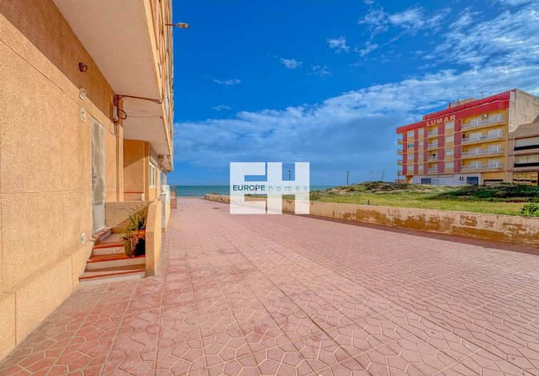 Segunda mano - Apartamento  - Torrevieja - La Mata Pueblo